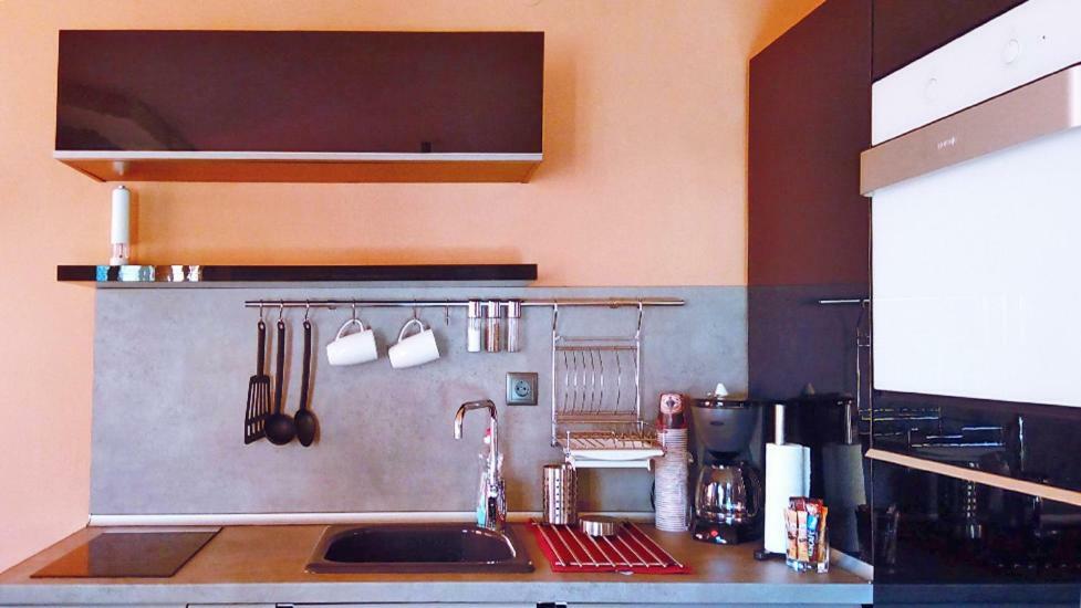 Aya'S Apartment Plovdiv Bagian luar foto